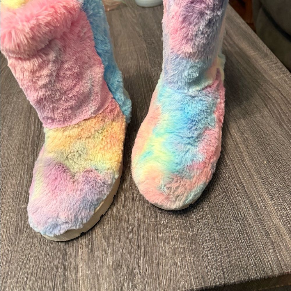 BAMBOO Multicolor Furry Kids Slippers
